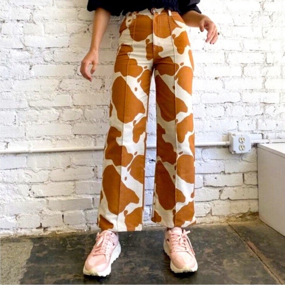 Lisa Says Gah Robyn Cow Print High Rise Straight Leg Jeans Brown Orange Tan 26